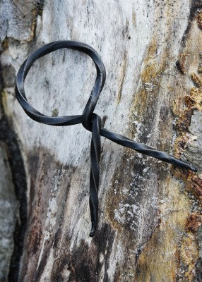 Corne à boire viking avec support Vegvísir – boussole viking, métal noir, support trépied seul, torsadé, reconstitution, GN