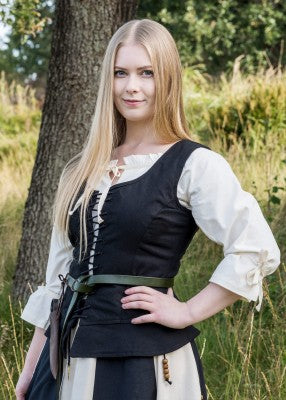 Corsage Tilda noir en coton porté de trois-quarts, avec laçage avant pour tenue de reconstitution, GN ou LARP