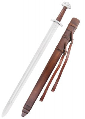 Épée viking Godfred, acier gris et cuir brun, vue avec fourreau sur écorce, reconstitution médiévale GN LARP combat scénique