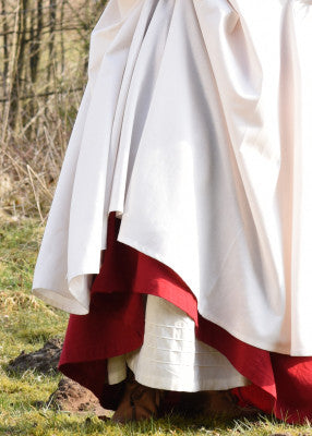 Tablier Ruth médiéval - coloris naturel, coton naturel, détail bas de jupe, ourlet et dessous rouge, reconstitution GN LARP
