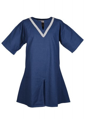 Tunique Ailrik en coton bleu, présentée de face sur fond clair avec bordure décorative, pour reconstitution historique, GN ou LARP